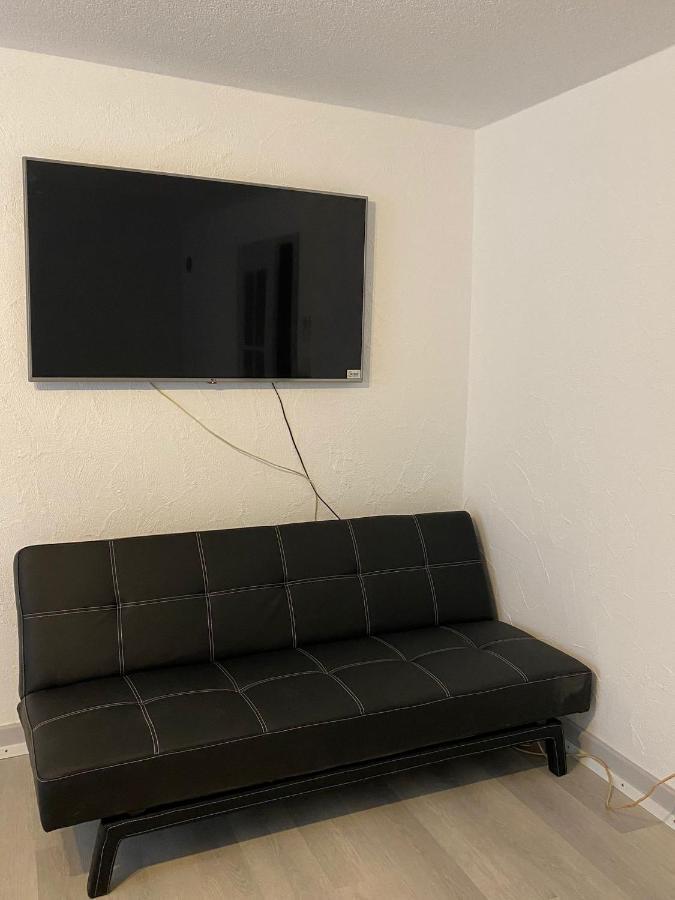 Private Studio Apartment In 布雷姆加滕 外观 照片